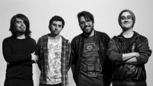 “Cielo Carmesí”: el temerario álbum debut de Mulato Cósmico