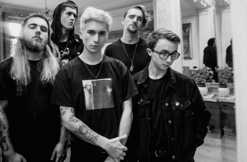  Holding Absence lanzó ‘Afterlife’, su nuevo sencillo