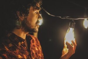 Max Valdés estrena sencillo