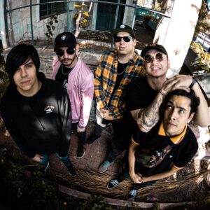 BYE BYE CALIFORNIA nos muestra el lado realista del amor con su nuevo single “Amarte Más”