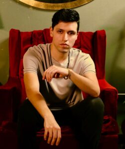 Mark Cast junto a Barbie Mur “Carpe Diem”