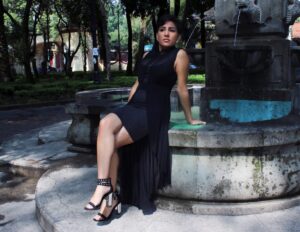 MARISOL ECHEGOYEN RENUEVA EL CLÁSICO LA FLOR DE LA CANELA