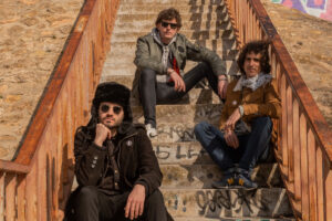 YESKA y “Las Curvas Del Mundo Exterior”