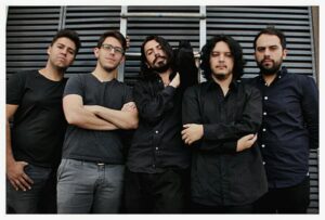 Ux presenta su nuevo sencillo “Cruz De Nieve”