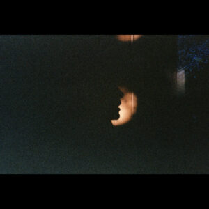 MARCO MARIL y “No pensar”