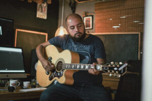 Pepe Cosme y su nueva canción ‘Préstame un sentimiento’