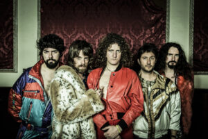 “CAÑO COJO”, el nuevo single y videoclip de DERBY MOTORETA’S BURRITO KACHIMBA