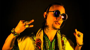 Héctor Guerra presenta “Perreo Cósmico”