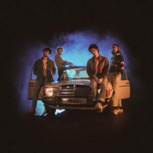 Silvestre y La Naranja lanzaron su nuevo disco “SUPERSTICIONES”