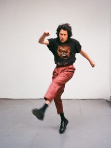 XAVIER POLYCARPE ahora va en solitario con “Simple As Can Be”