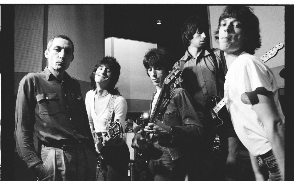  The Rolling Stones anuncian nuevo álbum y presentan “Living In The Heart Of Love”