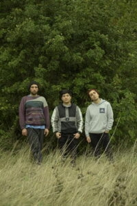 “El Árbol Que Contiene Todos Los Tiempos” se desapega del indie.