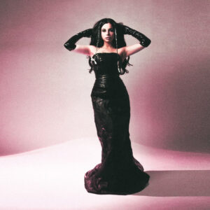 Escucha a Ellise, Scum Shots, Moses Mikheyev y d!di