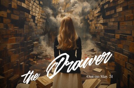 Kelsie Kimberlin deslumbra con su nuevo EP “The Drawer”: Una montaña rusa emocional