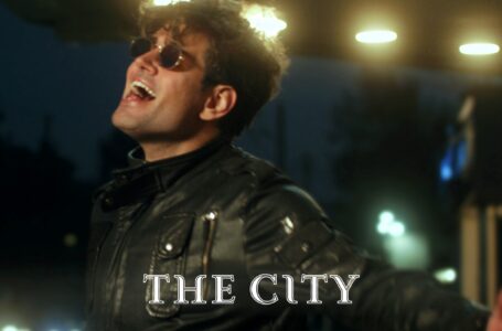 “The City” de Alwyn Morrison: Un himno agridulce a la vida urbana