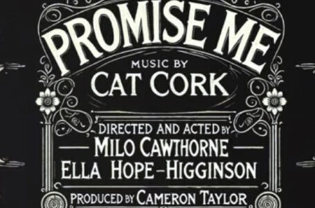 “Promise Me” de Cat Cork: Nostalgia y esperanza en un folk lo-fi conmovedor