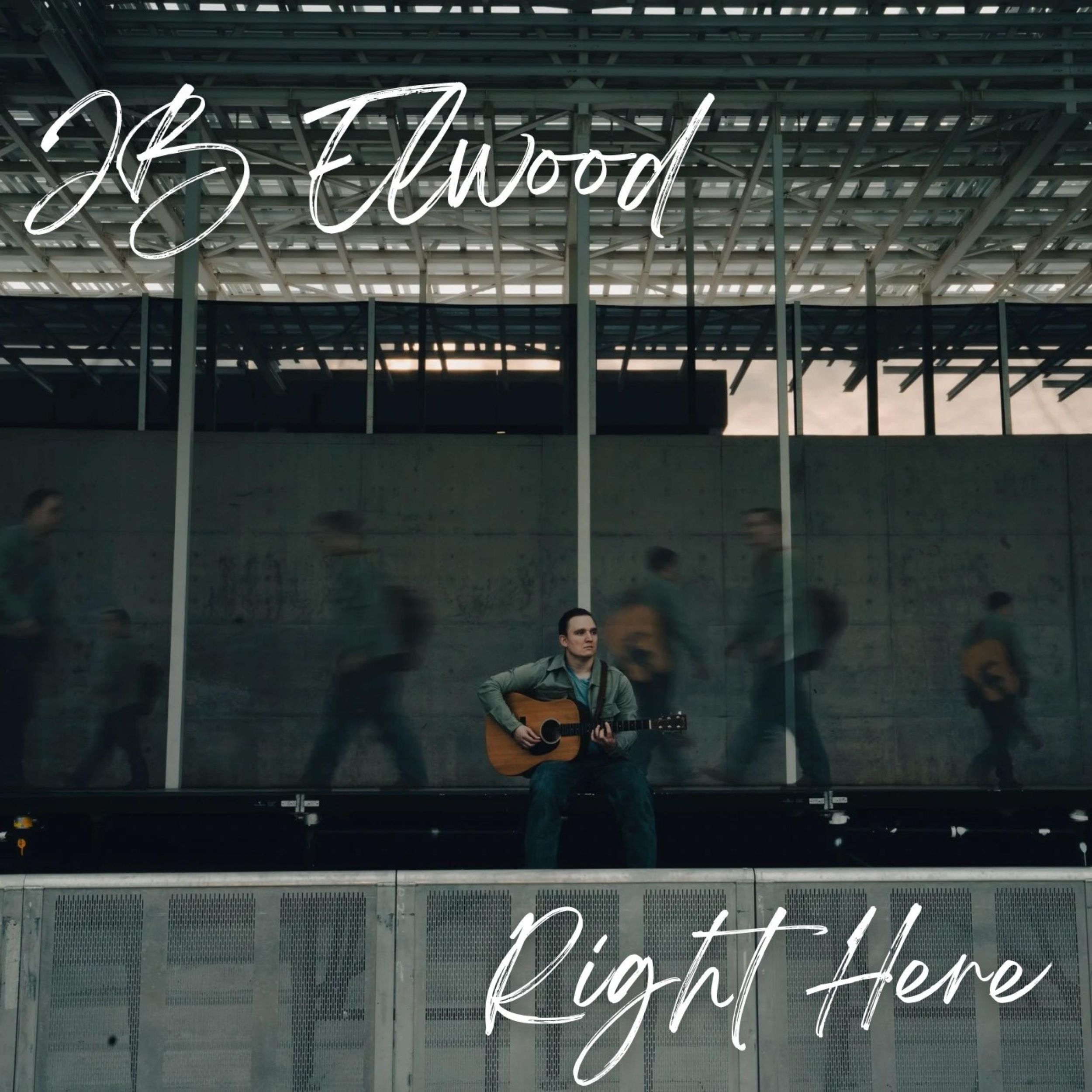  “Right Here”: JB Elwood transforma la vulnerabilidad en un himno de sanación