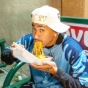 “I Got You” de Omar Pierce: un himno pop con alma desde Los Ángeles