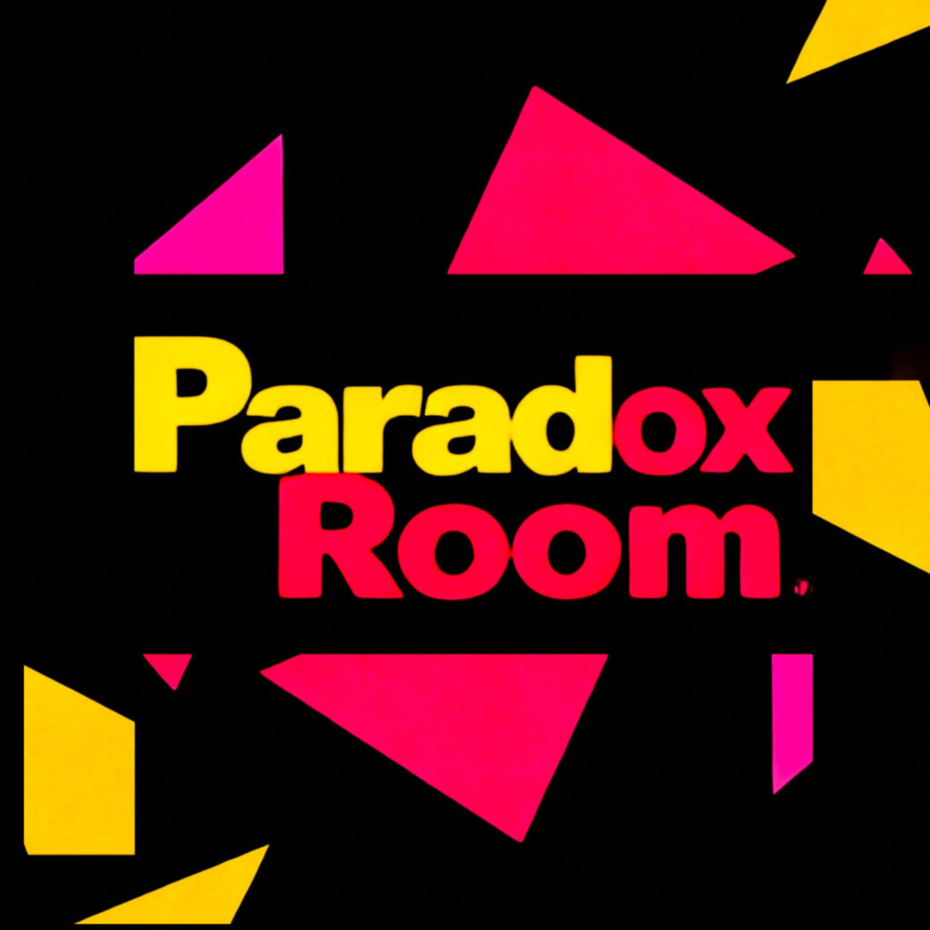 cover single art Arpraxis She Saws Paradox Room