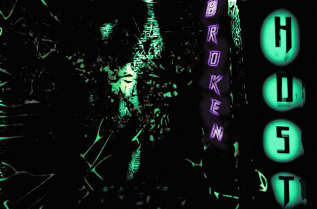 “Broken” de Deflecting Ghosts: un himno de redención desde el abismo emocional