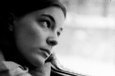 Dream pop desde Canadá: escucha “Words We Couldn’t Say” de In The Afterglow