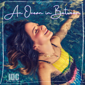 Ivelisse del Carmen y su nuevo sencillo “An Ocean in Between”: una oda al amor a distancia