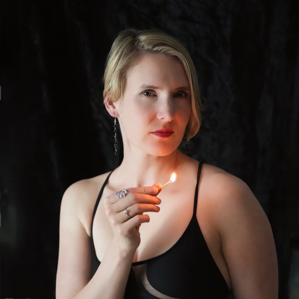 cover single art Naomi Neva Burning