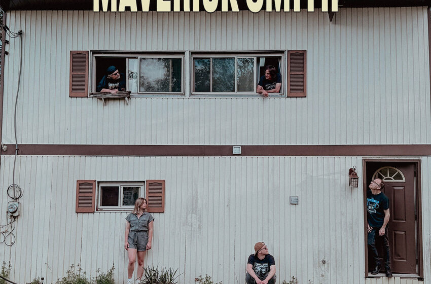  Maverick Smith lanza “We Make Fire, They Make Smoke”: rock auténtico sin etiquetas