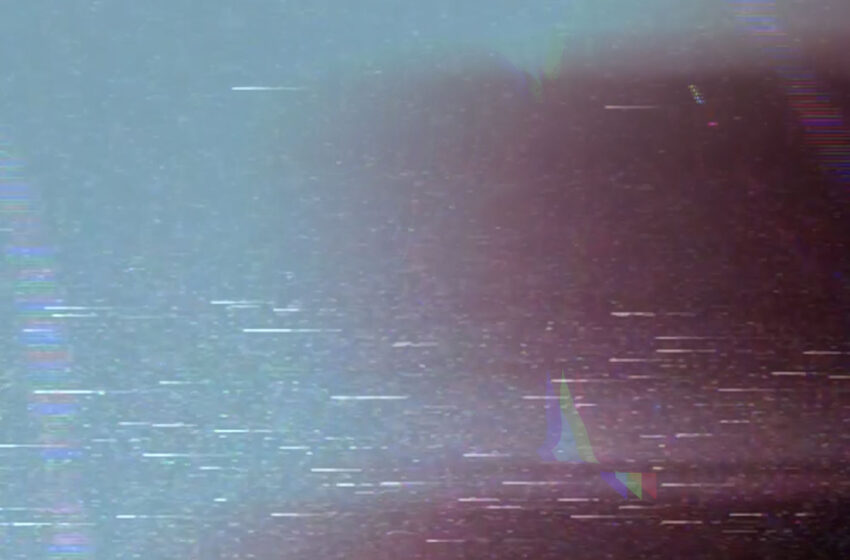  Eleanor Idlewood lanza “The Roommates”: synthwave queer desde Francia