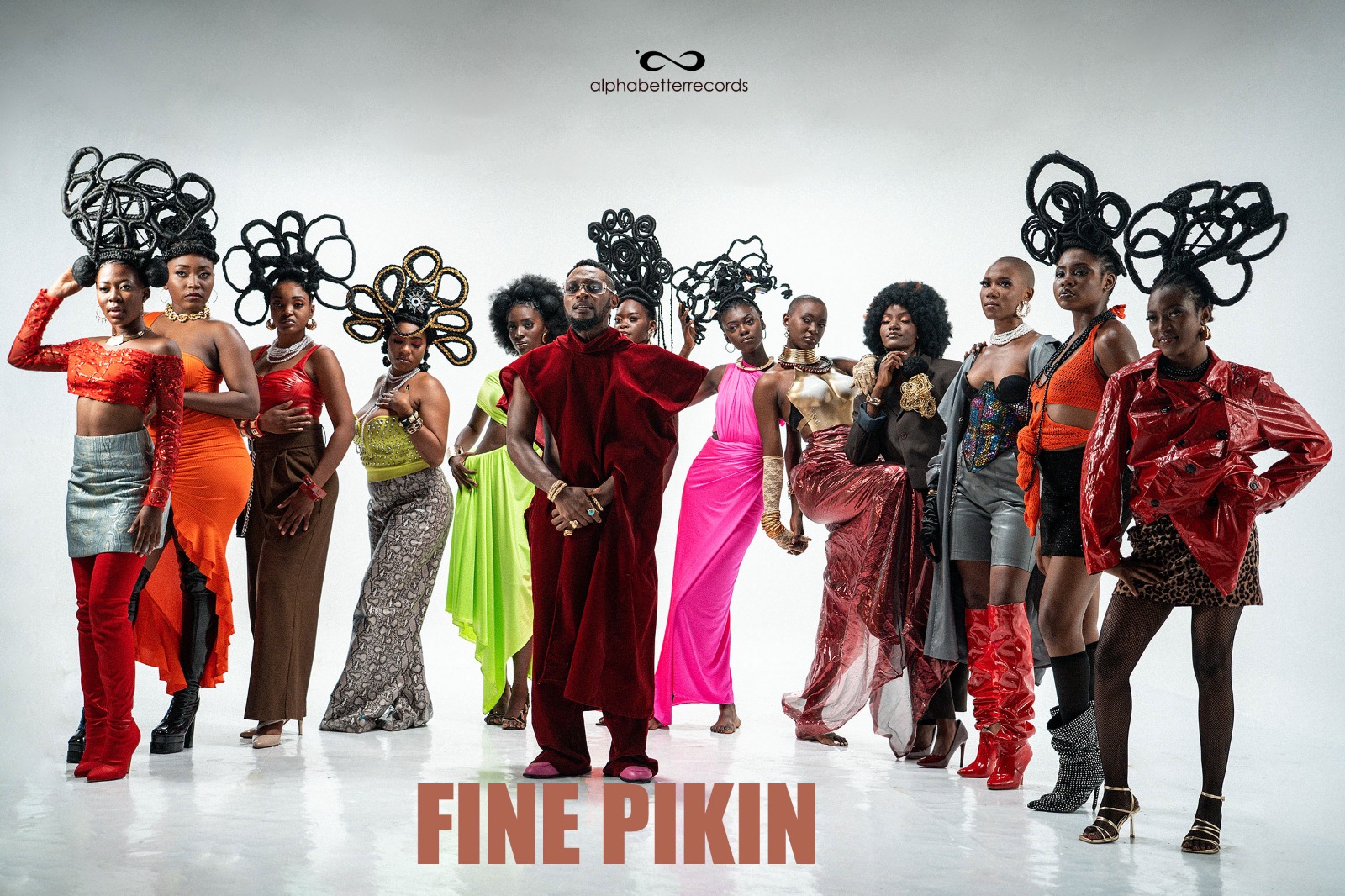 “Fine Pikin”: Salatiel mezcla tradición y afrobeat en su nuevo éxito desde Camerún