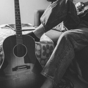 Oliver Pinder redefine su sonido con “love of my life”