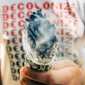 Entre Sombras y Luces: Cuatro Viajes Sonoros hacia lo Profundo