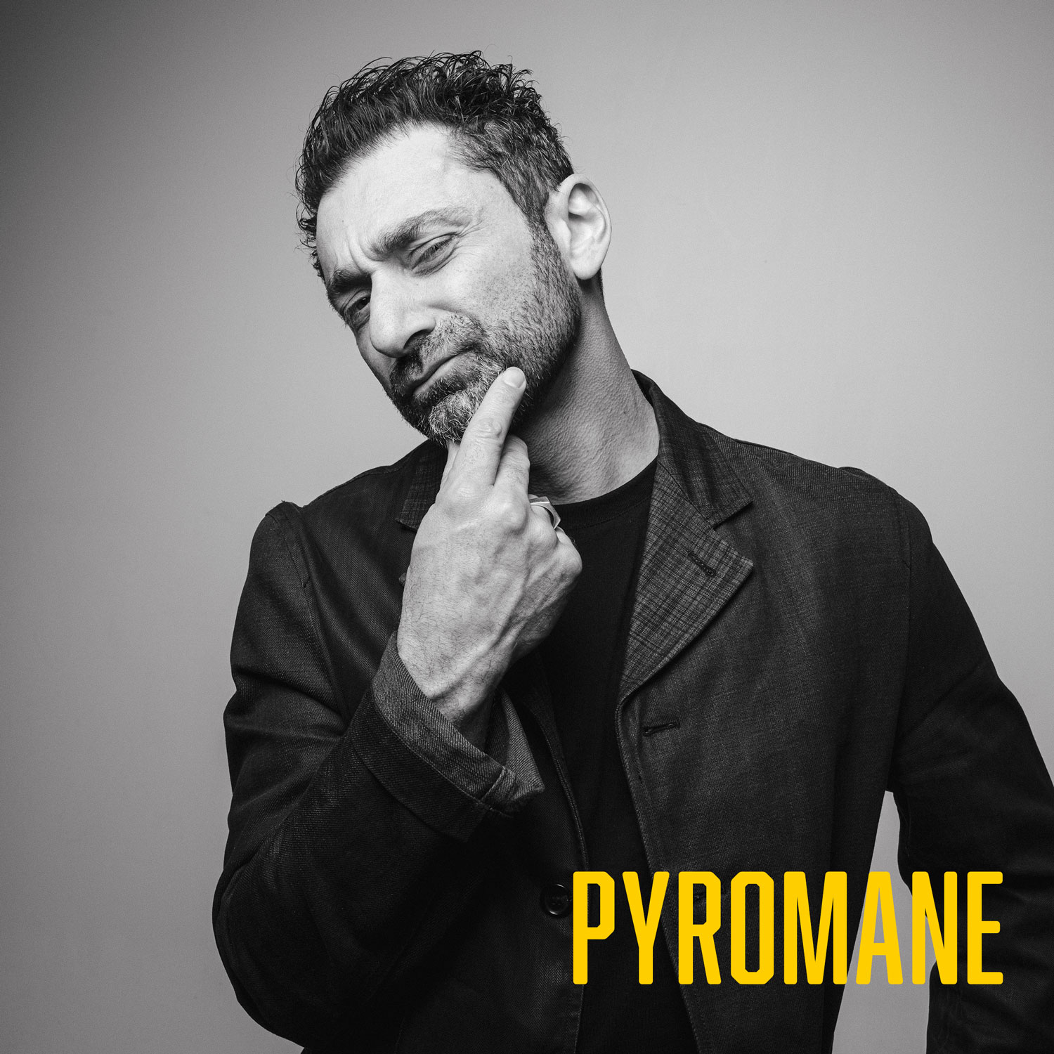 “Pyromane” de Benjamin Quartz: fuego, amor y poesía en clave samba