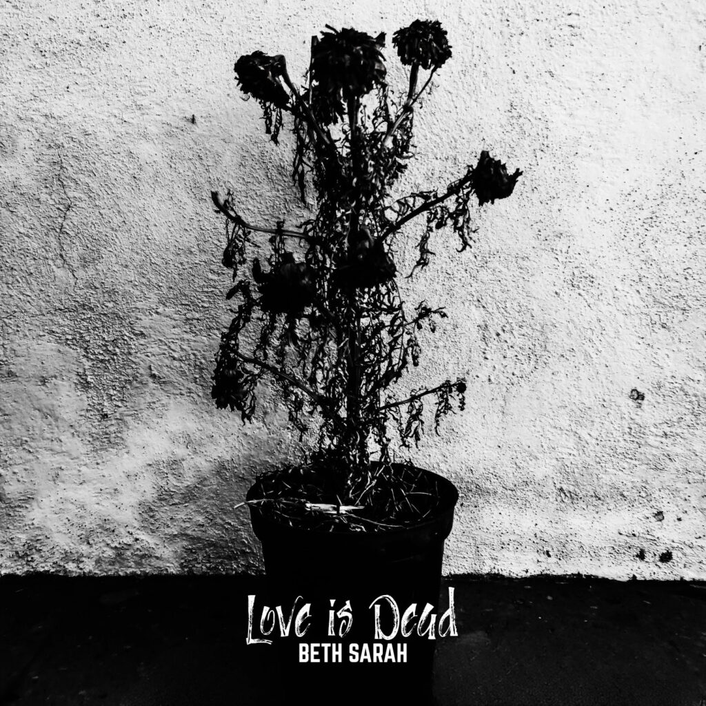 cover single art Beth Sarah Love is Dead