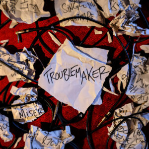 Confesiones, distorsión y fuego: cuatro formas de decirlo sin pedir permiso