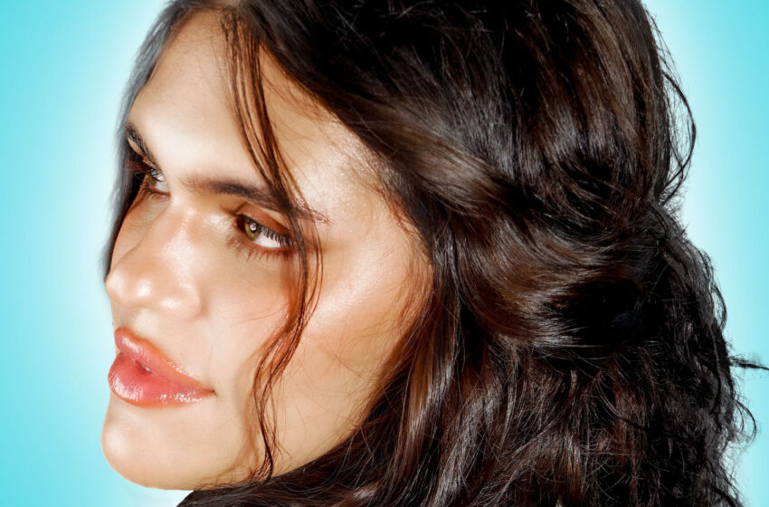  Electropop emocional y raíces latinas en un EP brillante