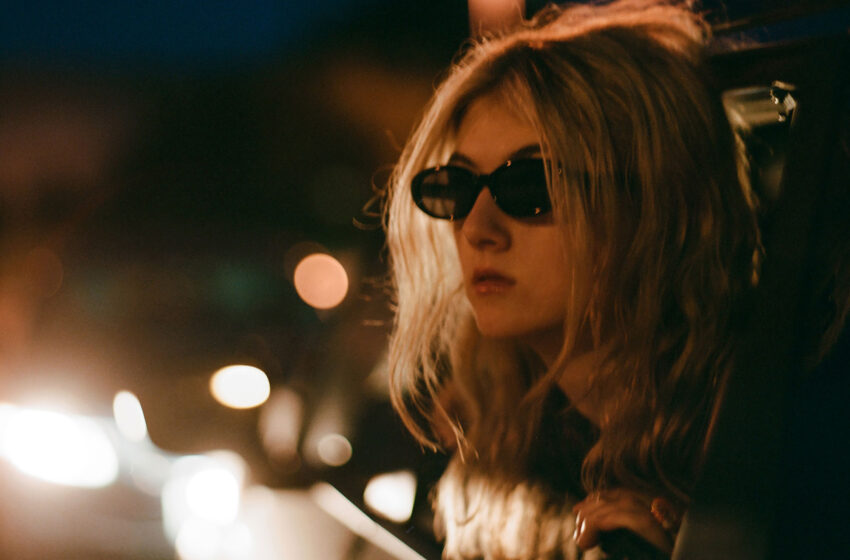  Caos y autenticidad en el nuevo himno pop “Hot Mess”