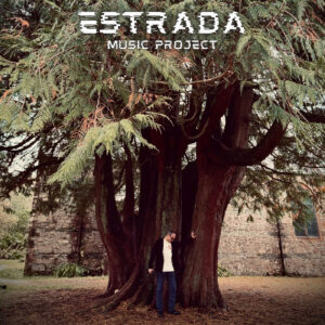 Estrada Music Project expone la medicina en “Sign the Form”