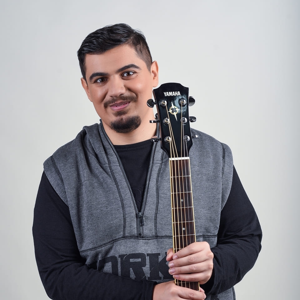 photo Mark Anthony Bartolo