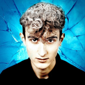 Ritmo, control y reinicio: cuatro himnos para moverse y resistir.