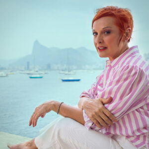 Mafalda Minnozzi celebra la bossa nova en “Riofonic”