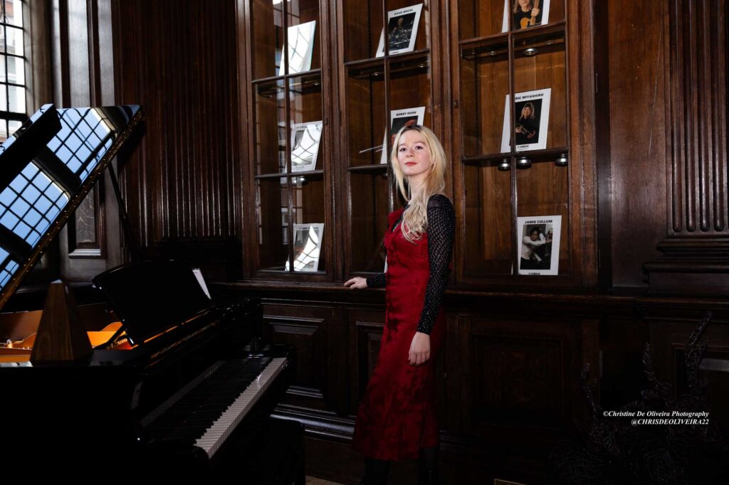 photo OGGY by Christine De Oliveira