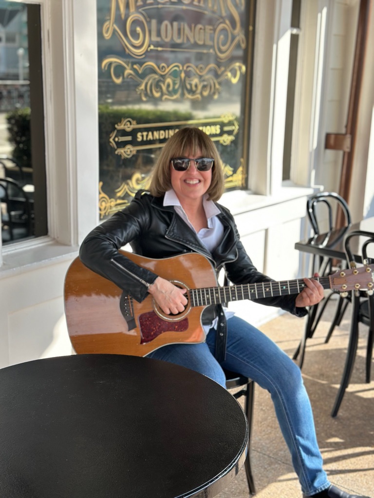 photo Tracy Eckstrand