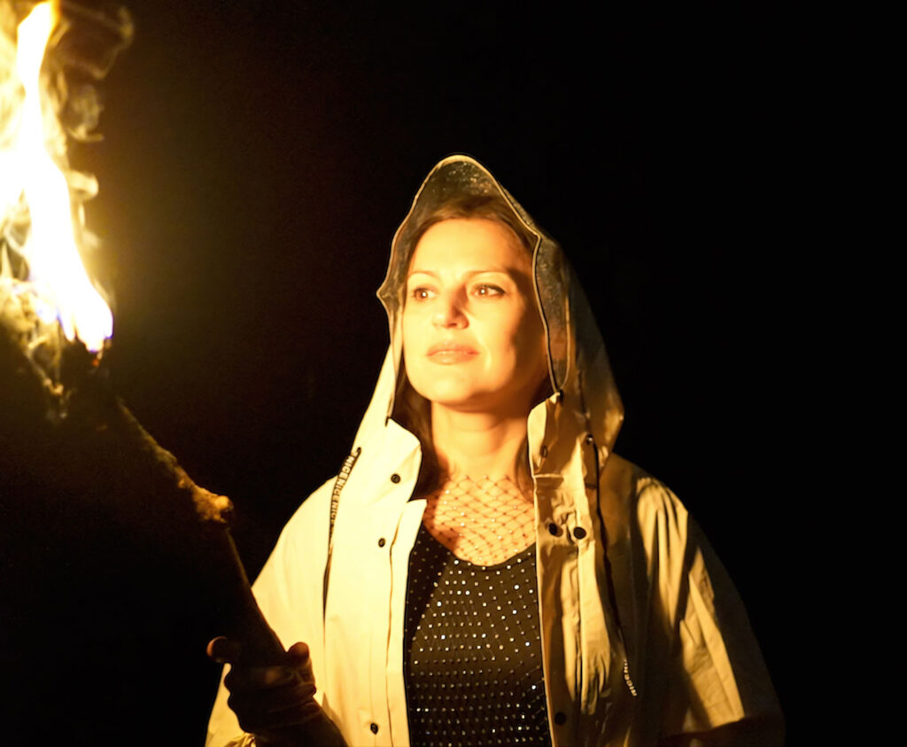 cover single art Kat Kikta Are You Worthy