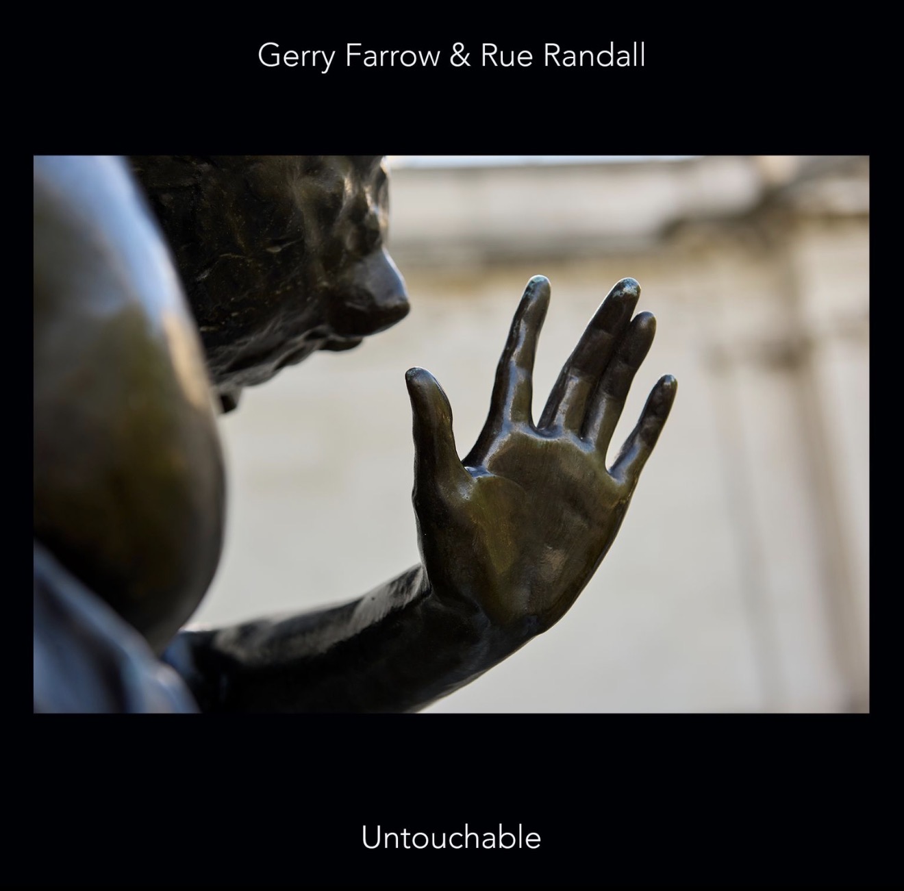 Gerry Farrow y Rue Randall presentan “Untouchable”