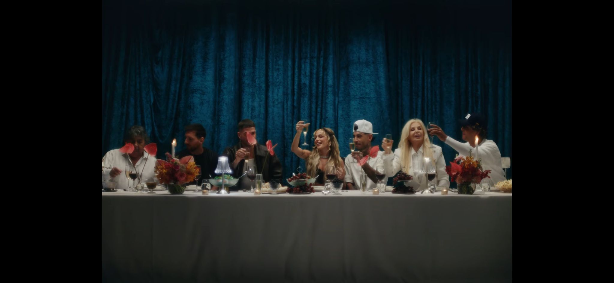 Beto Montenegro aparece en video de TINI con Messi