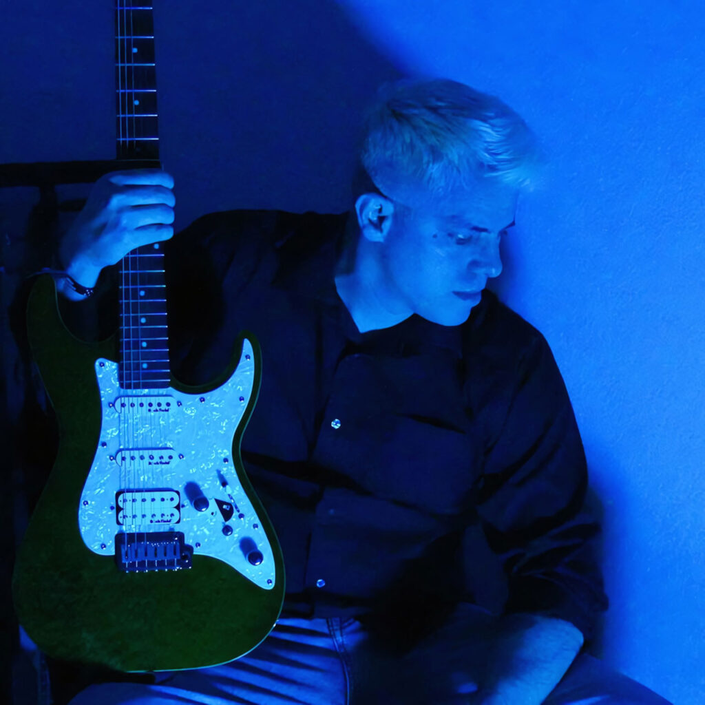 “One More Time With Feeling” de Suzaman: Entre caída y cambio