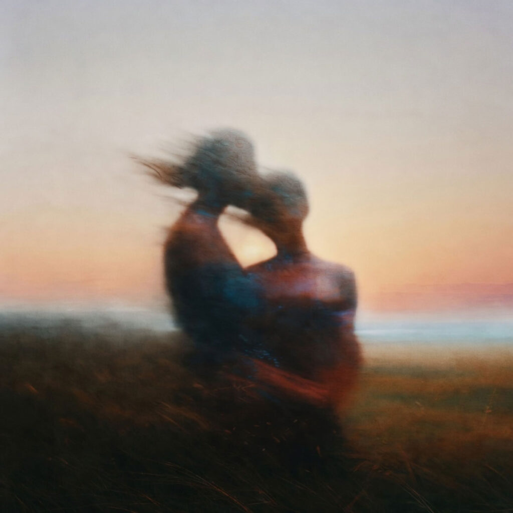 Wild Horse transforma rupturas en claridad emocional en “Moments”