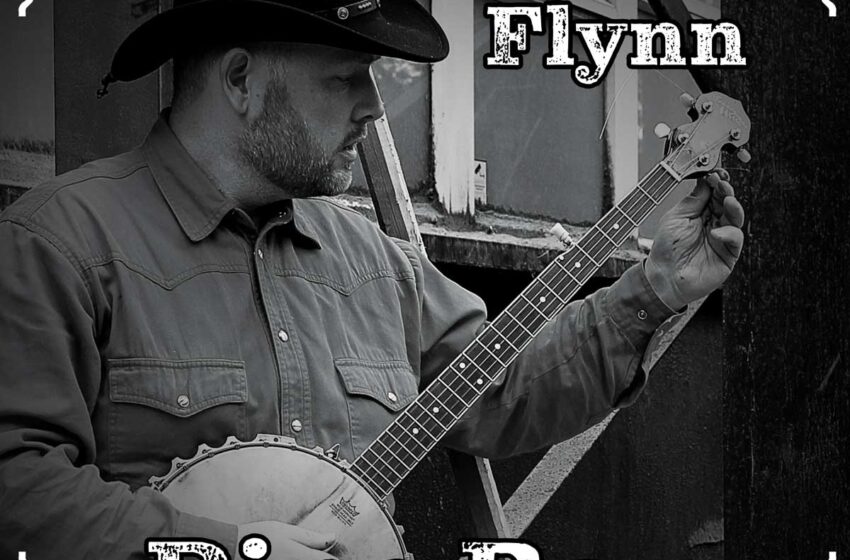  Darren Flynn cuestiona el costo humano de la guerra en “Pinebox”