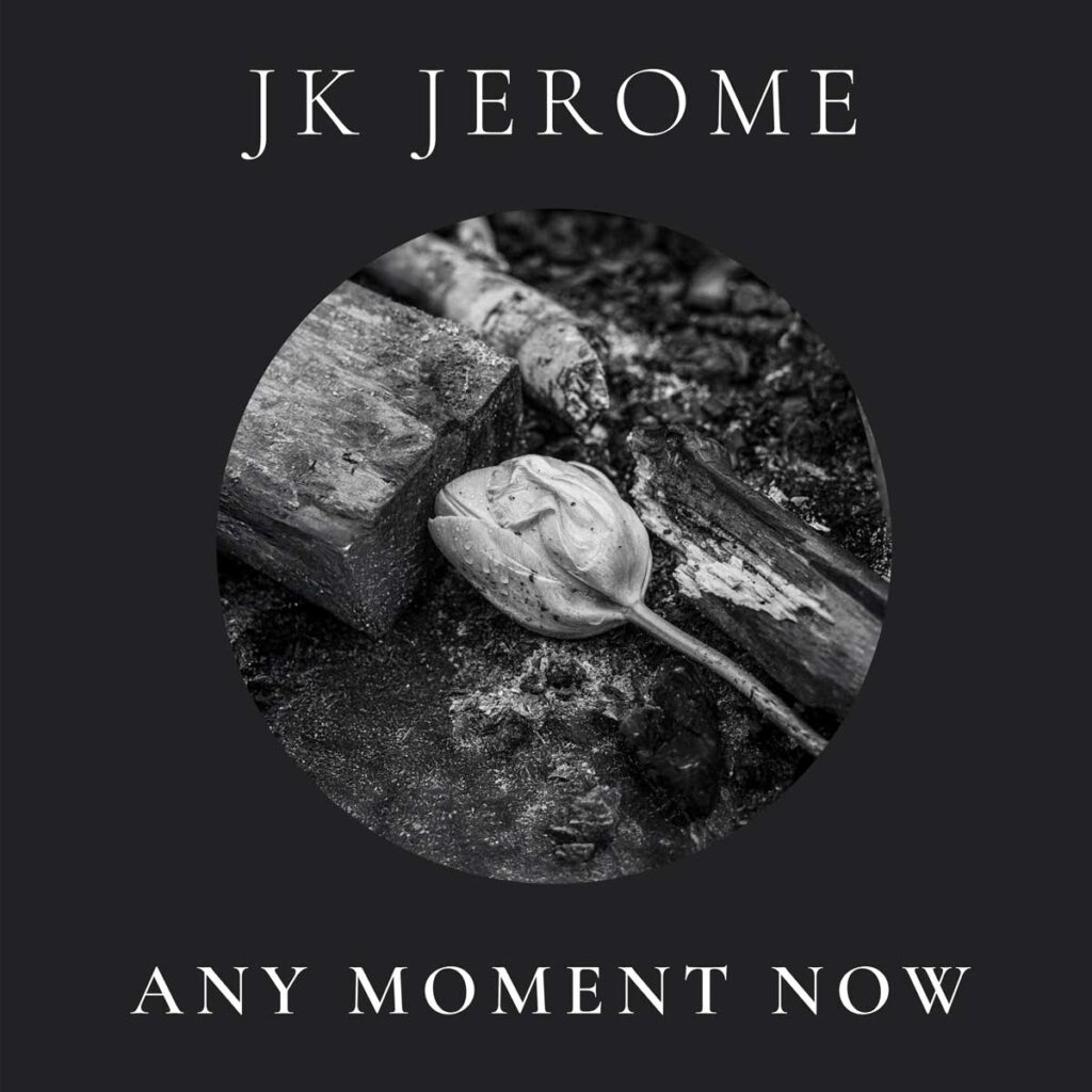 JK Jerome retrata el silencio antes de una despedida